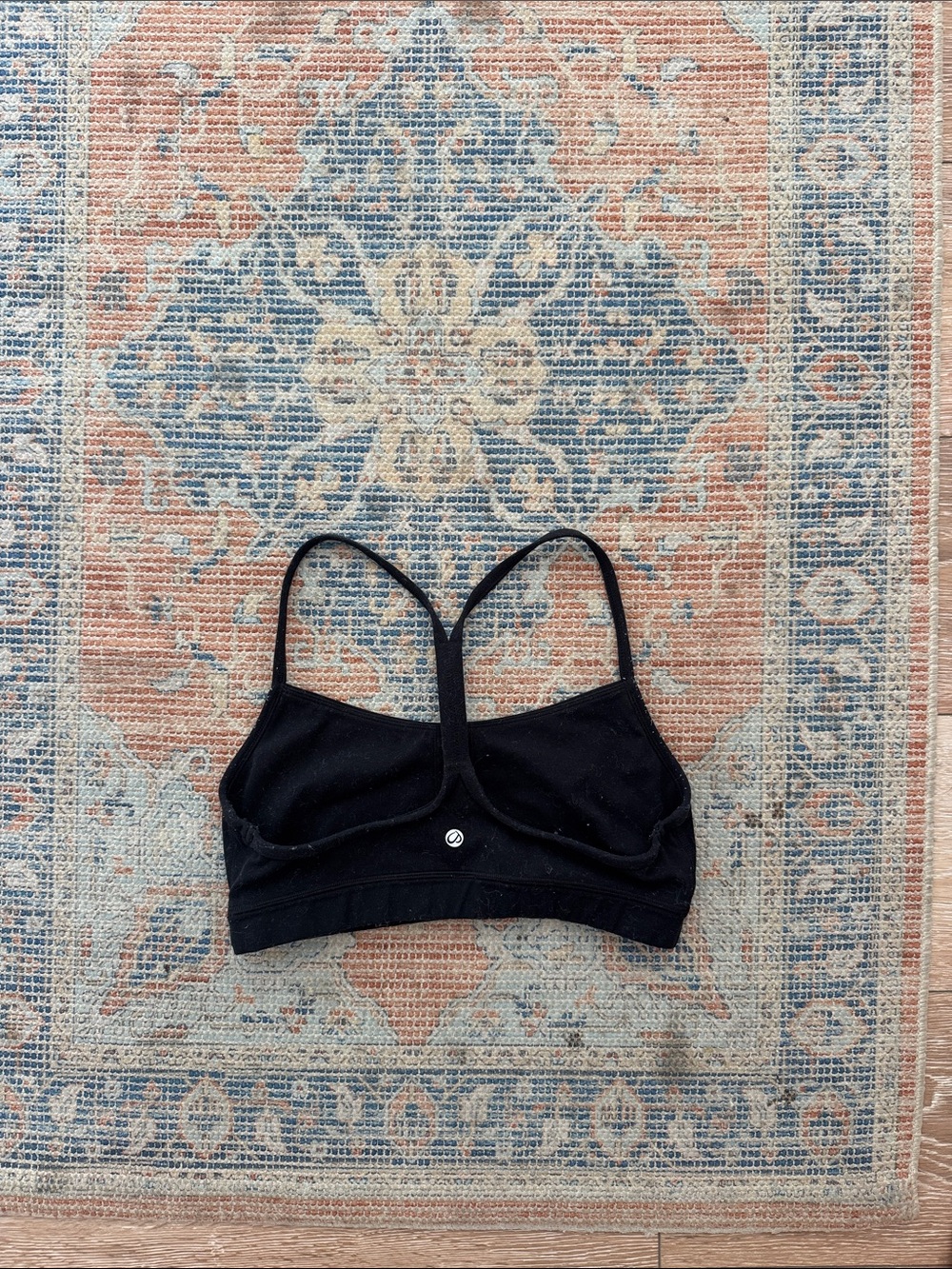 CRZ YOGA Black Seamless Lightweight Sports Bralette - Picture 2 of 2